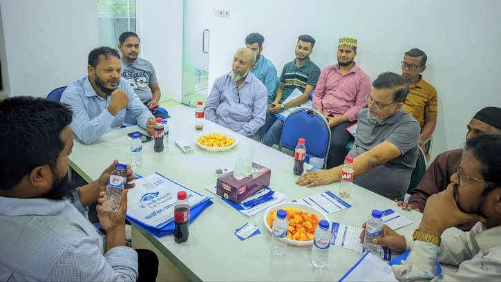 সাধ্যের মধ্যে সর্বোচ্চ স্বাস্থ্যসেবা নিশ্চিতের লক্ষ্য: আইরিচ আই হসপিটালে ফার্মেসি মালিকদের সঙ্গে মতবিনিময় সভা অনুষ্ঠিত