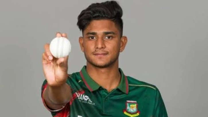 আইসিসির এপ্রিল মাসের সেরা ক্রিকেটার নাহিদ রানা 