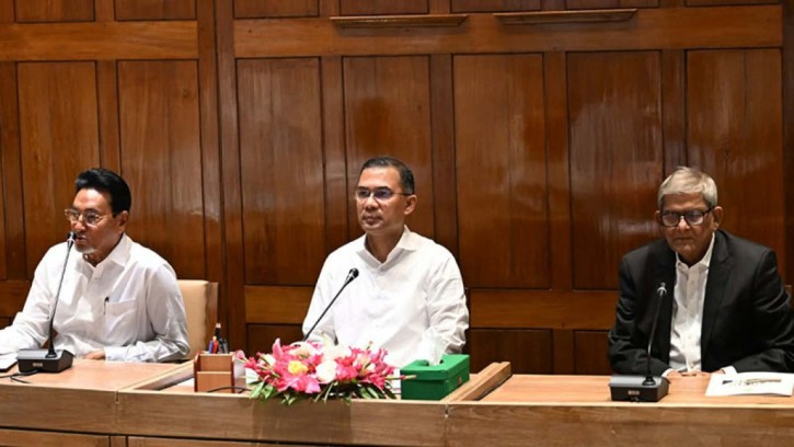 সংসদীয় দলের বৈঠকে প্রধানমন্ত্রী তারেক রহমান