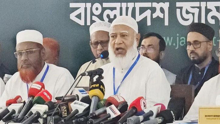 সরকার মৌলিক পরিবর্তনের দাবিকে অগ্রাহ্য করছে : শফিকুর রহমান