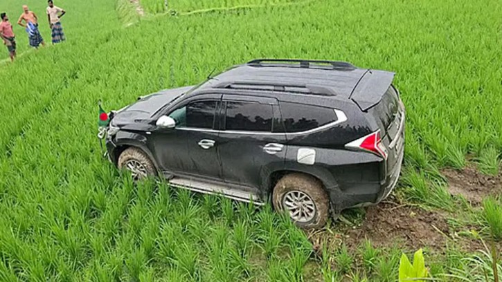 বগুড়ায় প্রতিমন্ত্রীর গাড়ির ধাক্কায় আহত নারীর মৃত্যু