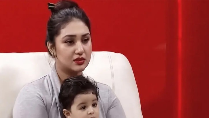মাতৃত্ব কোনো লুকোচুরির বিষয় নয়— বললেন অপু বিশ্বাস
