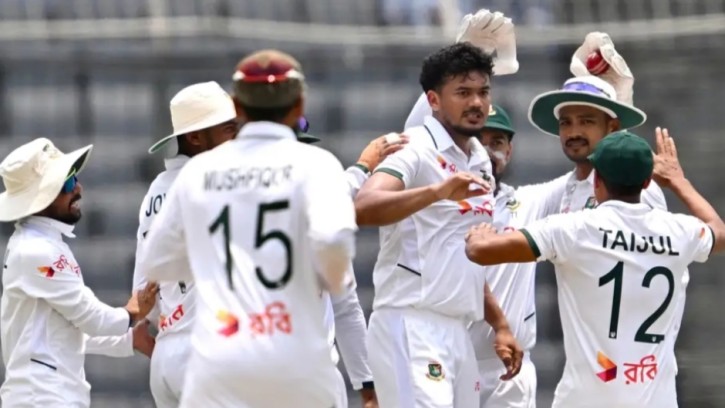 টেস্টে পাকিস্তানের বিপক্ষে ১০৪ রানে জয় পেলো বাংলাদেশ 