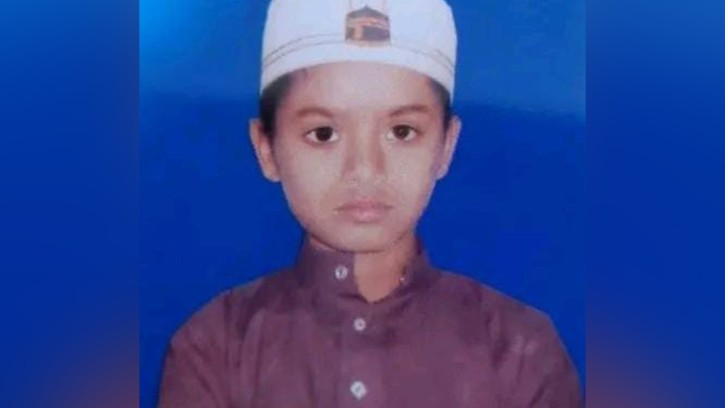 লাথি মেরে কিশোরকে হত্যা, মরদেহ ফেলে দেওয়া হয় খালে