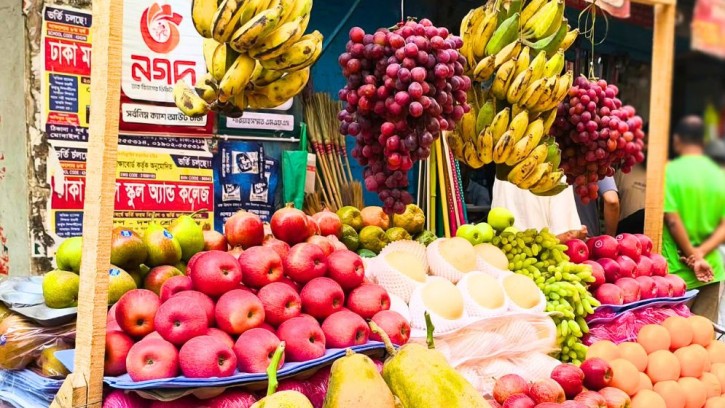 রমজানে ফলের দামে লাগামহীন ঊর্ধ্বগতি, বিপাকে সাধারণ মানুষ