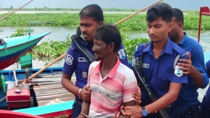 কুমিল্লায় চাঁদাবাজির সময় আটক ১