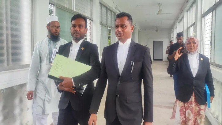 শাপলা চত্বরে হত্যাযজ্ঞ: শেখ হাসিনাসহ ৪১ জনের বিরুদ্ধে আনুষ্ঠানিক অভিযোগ জমা