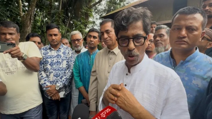 তিন বছরে সব কৃষক পাবেন ‘কৃষক কার্ড’: পটিয়ায় কৃষিমন্ত্রী