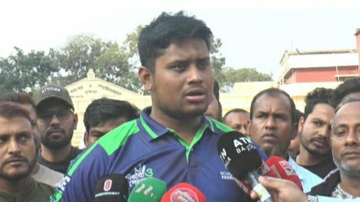 মির্জা আব্বাসকে নিয়ে ভিডিও ভাইরাল, দুঃখ প্রকাশ করলেন হাসনাত আবদুল্লাহ