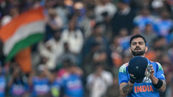 শচীনের রেকর্ড ভাঙলেন কোহলি