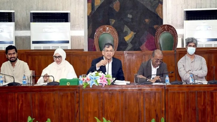  সাংবিধানিকভাবে দায়মুক্তি পাচ্ছেন জুলাইযোদ্ধারা, ফিরছে তত্ত্বাবধায়ক-গণভোট: স্বরাষ্ট্রমন্ত্রী