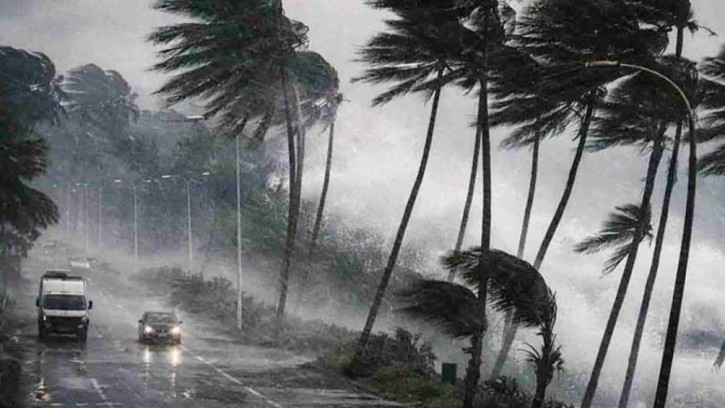 যে ৪ বিভাগে দুপুরের মধ্যে ঝড় ও বজ্রবৃষ্টির শঙ্কা