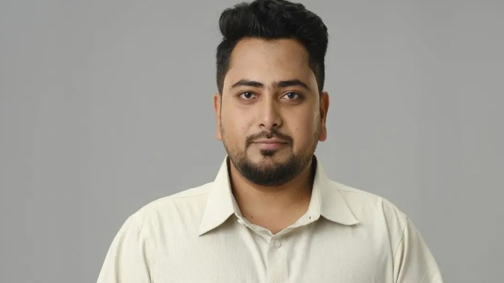 জ্বালানি তেলের বর্ধিত মূল্য প্রত্যাহারের দাবি নাহিদ ইসলামের