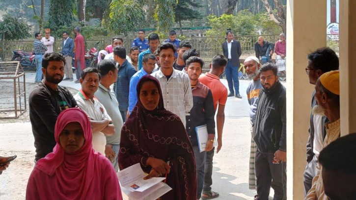  জাতীয় সংগীত লিখতে না পারায় ৩৮ প্রার্থীর কেউই উত্তীর্ণ নন