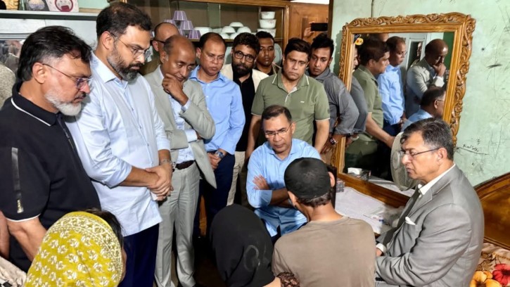  নিহত শিশু রামিসার বাসায় গেলেন প্রধানমন্ত্রী