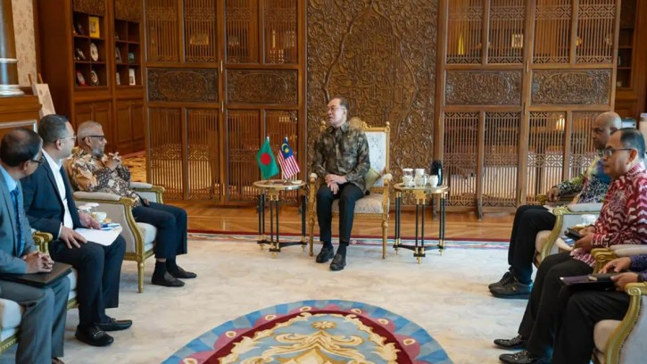 শ্রমবাজার খোলার বিষয়ে সুখবর দিলো মালয়ে‌শিয়া