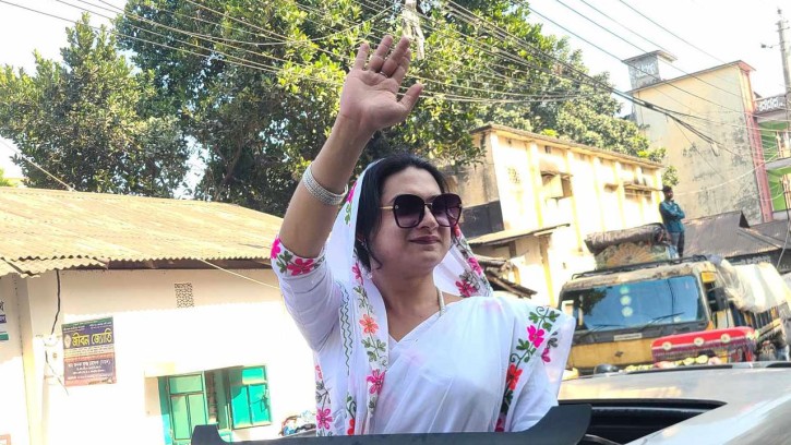 এবার ‘হরিণ’ প্রতীকে লড়বেন সেই রানী