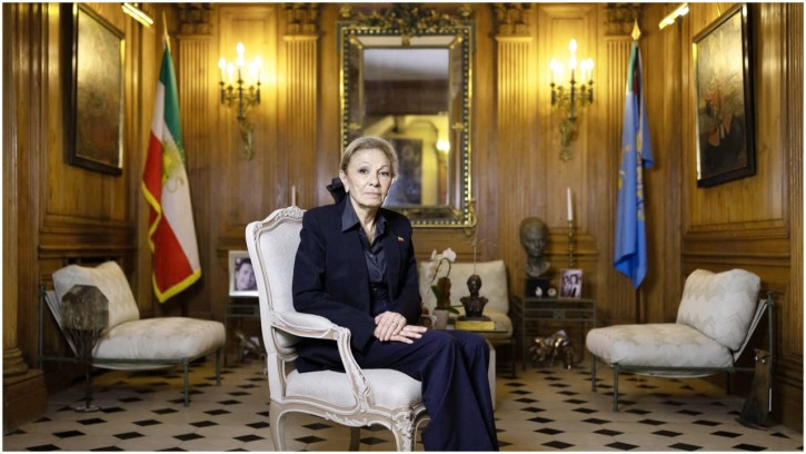 পেছনে ফেরার কোনো পথ নেই, ইরানের সাবেক শাহের স্ত্রী ফারাহ