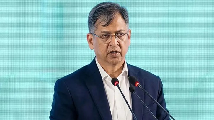 সংবিধানের ৭০ অনুচ্ছেদ সংশোধন করা হবে : স্বরাষ্ট্রমন্ত্রী