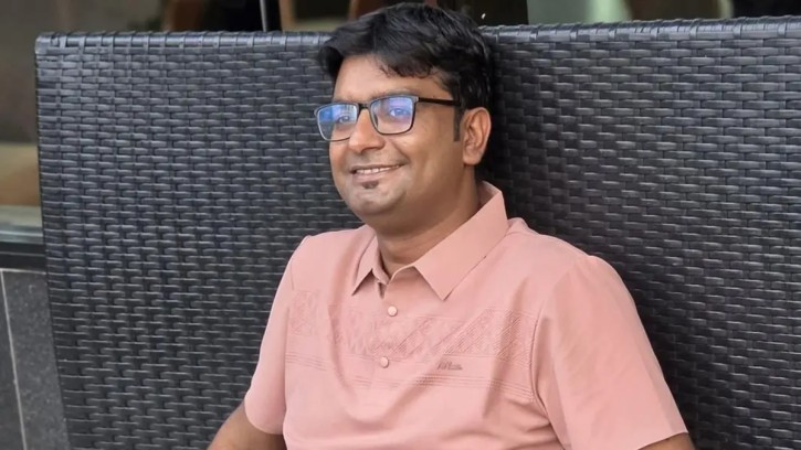স্ত্রীর পরকীয়ার জেরে ফেসবুকে স্ট্যাটাস দিয়ে ব্যবসায়ীর আত্মহত্যা