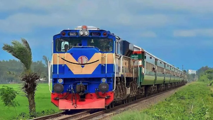 ঈদুল আজহায় ট্রেনে নারীদের জন্য পৃথক কামরা বরাদ্দ রাখার নির্দেশ