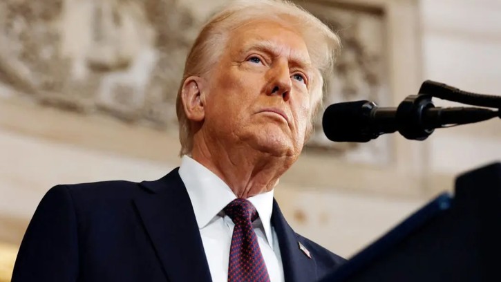 চুক্তি না হওয়া পর্যন্ত ইরান ঘিরে সেনা মোতায়েন থাকবে : ট্রাম্প